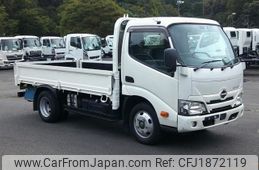 hino dutro 2022 CFJ1872119