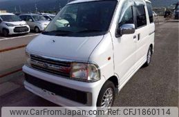 daihatsu atrai-wagon 2004 CFJ1860114