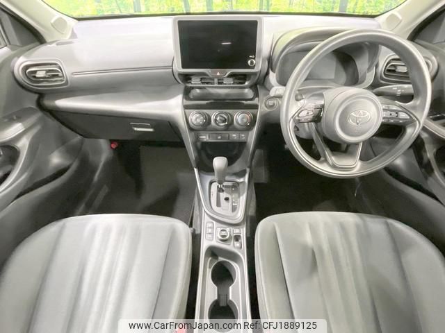 toyota yaris-cross 2025 CFJ1889125 image 2