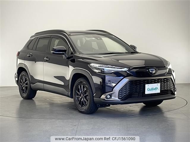 toyota corolla-cross 2022 CFJ1561090 image 1