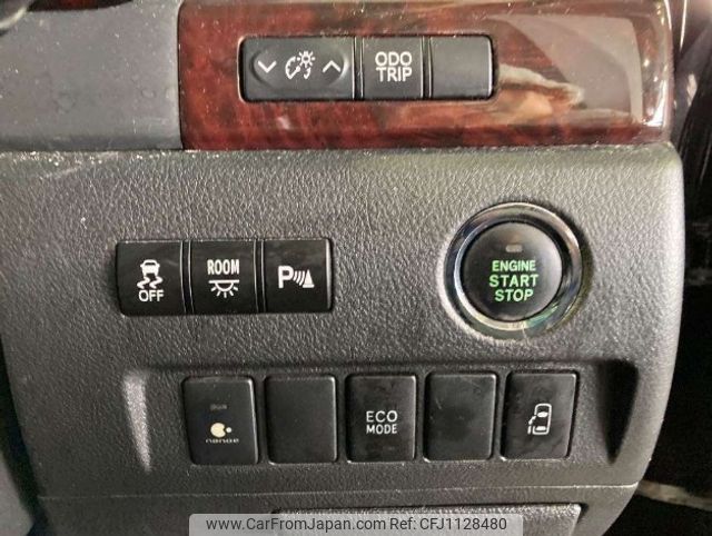 toyota vellfire 2012 NIKYO_SY60967 image 2