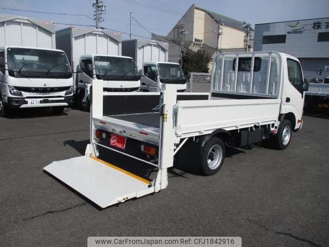toyota dyna-truck 2025 CFJ1842916 image 1