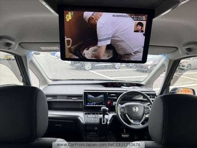 honda stepwagon 2018 CFJ1710676 image 2
