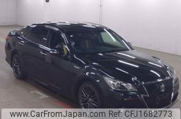 toyota crown-hybrid 2014 CFJ1682773