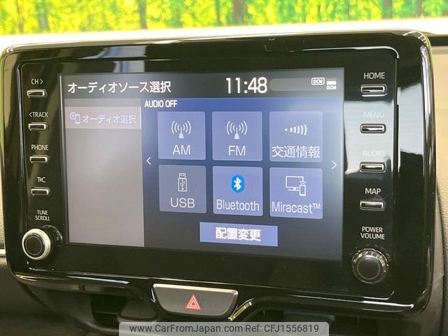 toyota yaris-cross 2023 CFJ1556819 image 2
