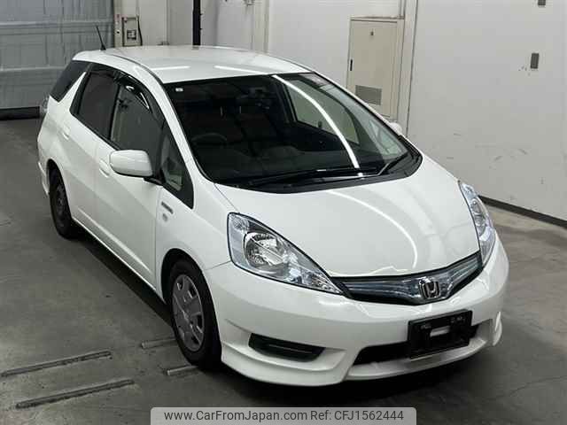 honda fit-shuttle 2013 CFJ1562444 image 1