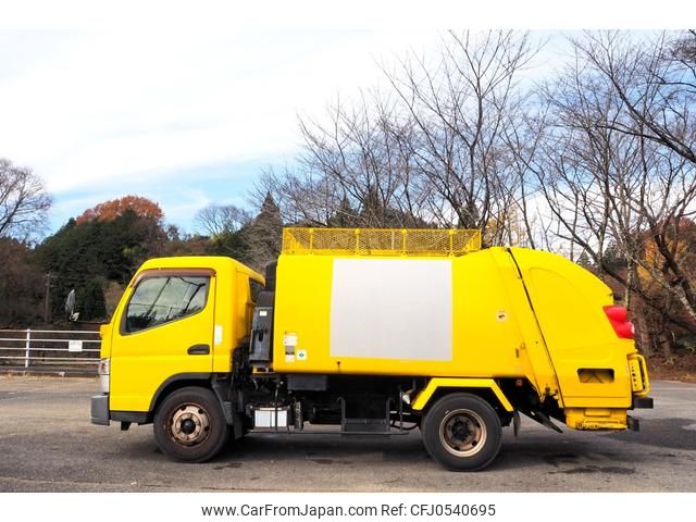 mitsubishi-fuso canter 2014 GOO_NET_EXCHANGE_0403477A30241209W001 image 2