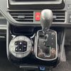 toyota voxy 2017 CARSENSOR_JP_AU6351411906 image 23