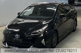 toyota prius 2015 -TOYOTA--Prius ZVW50-6005689---TOYOTA--Prius ZVW50-6005689-