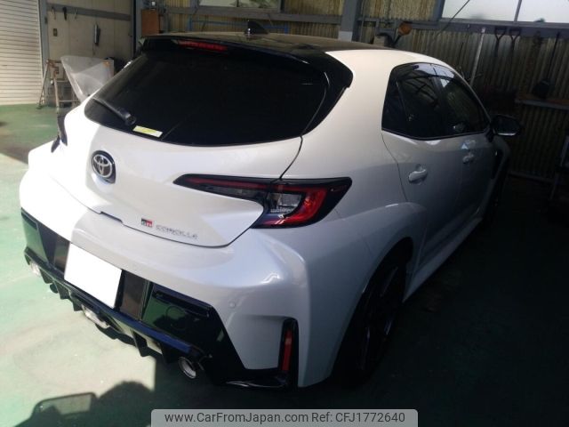 toyota corolla 2025 CFJ1772640 image 2