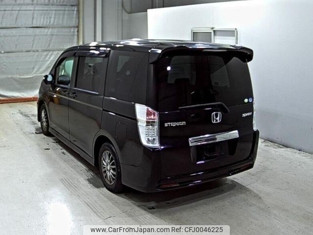 honda stepwagon 2011 -HONDA--Stepwgn RK5-1119584---HONDA--Stepwgn RK5-1119584- image 2