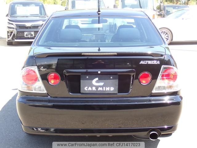 toyota altezza 2005 GOO_JP_700072025530250620001 image 2
