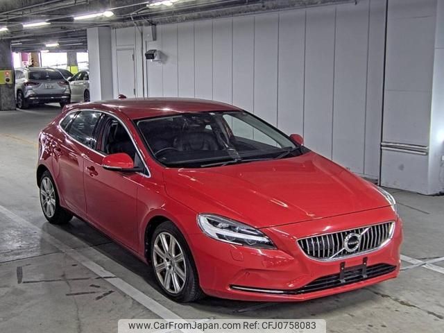 volvo v40 2018 -VOLVO--Volvo V40 YV1MVA8RDK2547513---VOLVO--Volvo V40 YV1MVA8RDK2547513- image 1