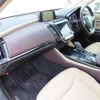 toyota crown-hybrid 2018 quick_quick_AZSH20_AZSH20-1003014 image 13