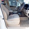 toyota land-cruiser-prado 2018 25112509 image 20