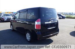 toyota noah 2007 NIKYO_JS30708