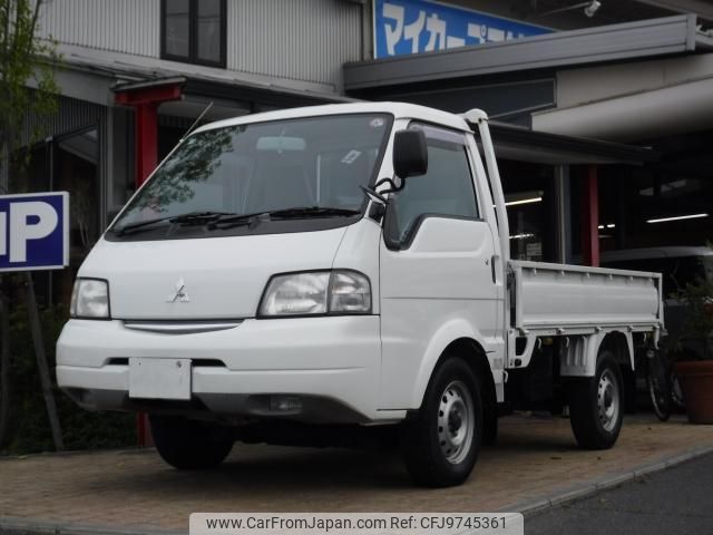 mitsubishi delica-truck 2004 quick_quick_TC-SK82LM_SK82LM-100150 image 1