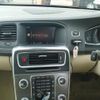 volvo v60 2016 quick_quick_LDA-FD4204T_YV1FWA8RDG1320256 image 10