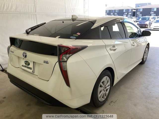 toyota prius 2017 YAMAKATSU_ZVW50-6094511 image 2