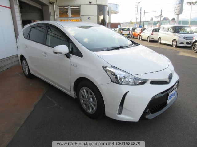 toyota prius-α 2018 CFJ1584879 image 2