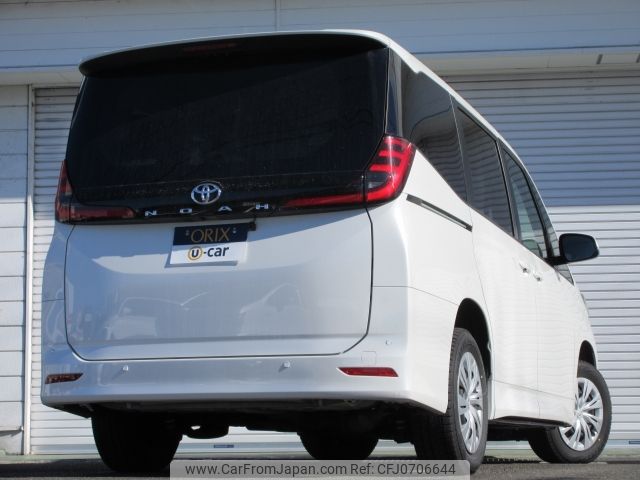 toyota noah 2022 CFJ0706644 image 2