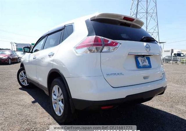 nissan x-trail 2015 CFJ1681773 image 2