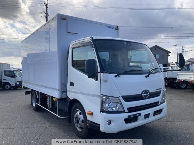 hino dutro 2017 -HINO--Hino Dutoro 2KG-XZU710M--XZU710-0024104---HINO--Hino Dutoro 2KG-XZU710M--XZU710-0024104- image 1