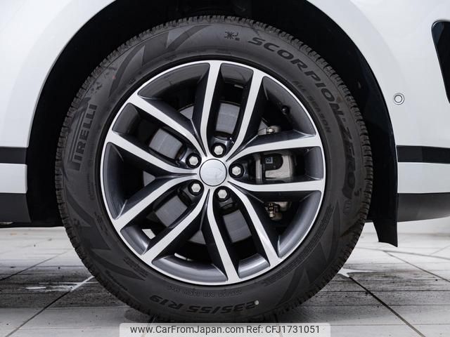 land-rover range-rover-evoque 2024 CFJ1731051 image 2