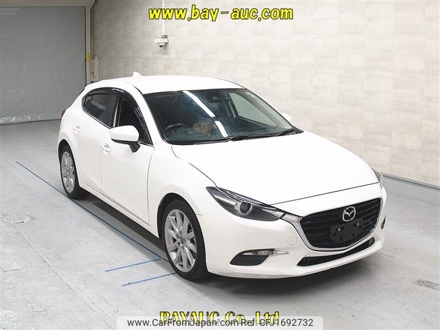 mazda axela 2016 CFJ1692732 image 1