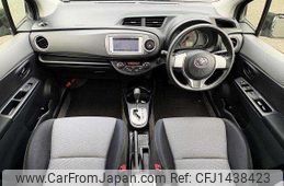toyota vitz 2012 504928-931559