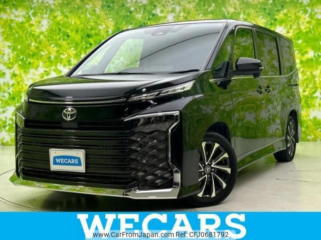 toyota voxy 2022 quick_quick_6BA-MZRA90W_MZRA90-0017531 image 1