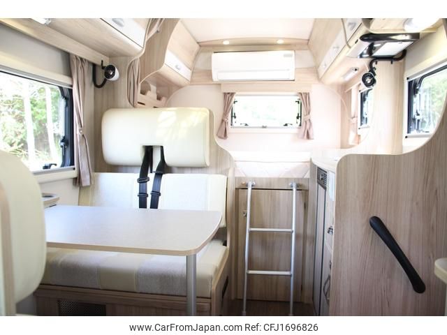 toyota camroad 2023 CFJ1696826 image 2