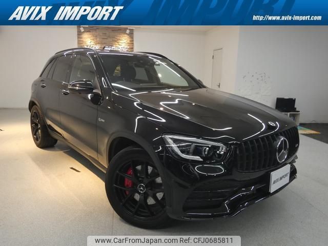 mercedes-benz glc-class 2022 quick_quick_253964_W1N2539642G035585 image 1