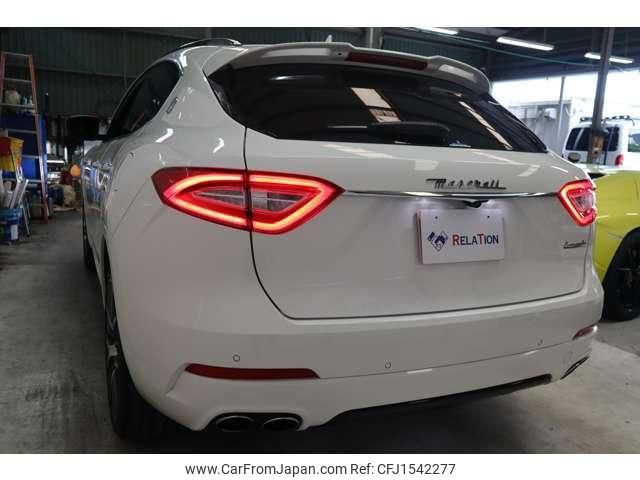 maserati levante 2017 CFJ1542277 image 2