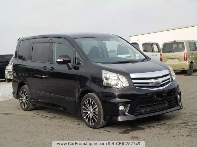 toyota noah 2013 -TOYOTA--Noah DBA-ZRR75W--ZRR75-0112910---TOYOTA--Noah DBA-ZRR75W--ZRR75-0112910- image 1