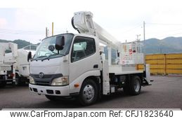 hino dutro 2011 CFJ1823640