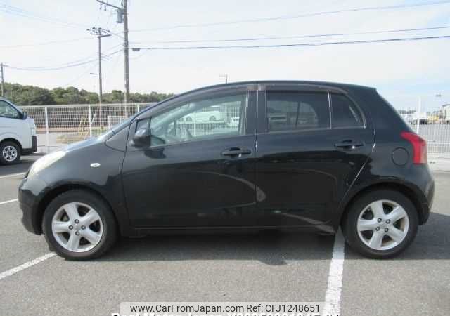 toyota vitz 2007 646828-Y2025030104F-21 image 2