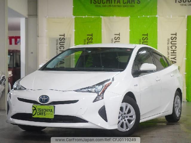 toyota prius 2018 quick_quick_DAA-ZVW50_ZVW50-6131751 image 1