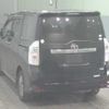 toyota voxy 2012 TE2067 image 1