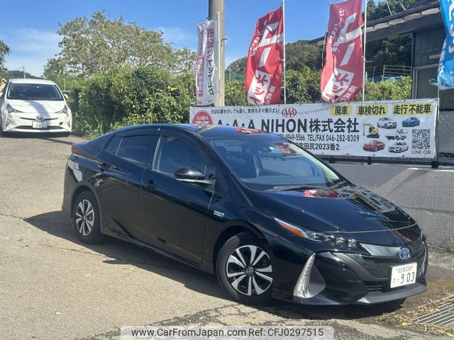 toyota prius-phv 2018 -TOYOTA--Prius PHV DLA-ZVW52--ZVW52-3069751---TOYOTA--Prius PHV DLA-ZVW52--ZVW52-3069751- image 1