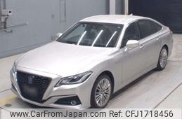 toyota crown 2019 CFJ1718456