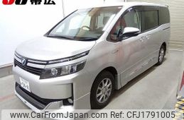 toyota voxy 2015 CFJ1791005