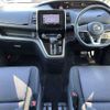 nissan serena 2018 504928-925130 image 1