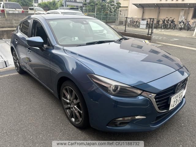 mazda axela 2017 quick_quick_LDA-BMLFS_BMLFS-107412 image 1