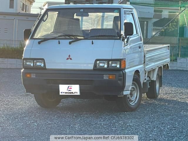 mitsubishi delica-truck 1995 GOO_NET_EXCHANGE_0540464A30211030W006 image 1
