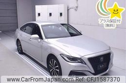 toyota crown 2020 CFJ1587370
