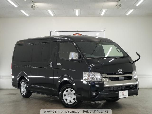 toyota hiace-van 2023 GOO_JP_700250572030250513002 image 1