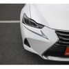 lexus is 2019 CFJ1652319 image 13