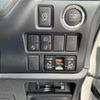 toyota voxy 2017 CARSENSOR_JP_AU6367975877 image 35