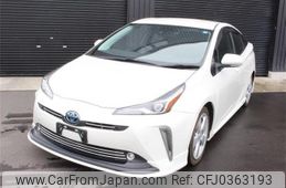 toyota prius 2019 -TOYOTA--Prius DAA-ZVW55--ZVW55-8069131---TOYOTA--Prius DAA-ZVW55--ZVW55-8069131-